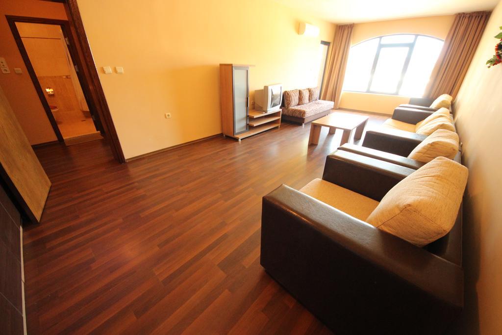 Menada Villa Bonita Apartments Sunny Beach Eksteriør billede