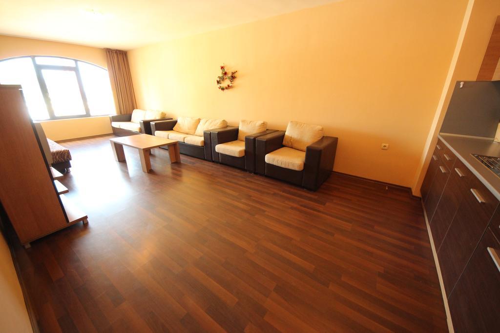 Menada Villa Bonita Apartments Sunny Beach Eksteriør billede