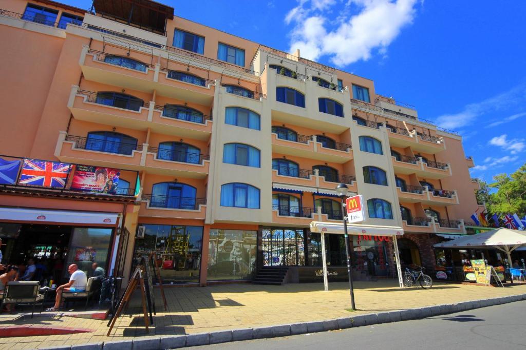 Menada Villa Bonita Apartments Sunny Beach Eksteriør billede