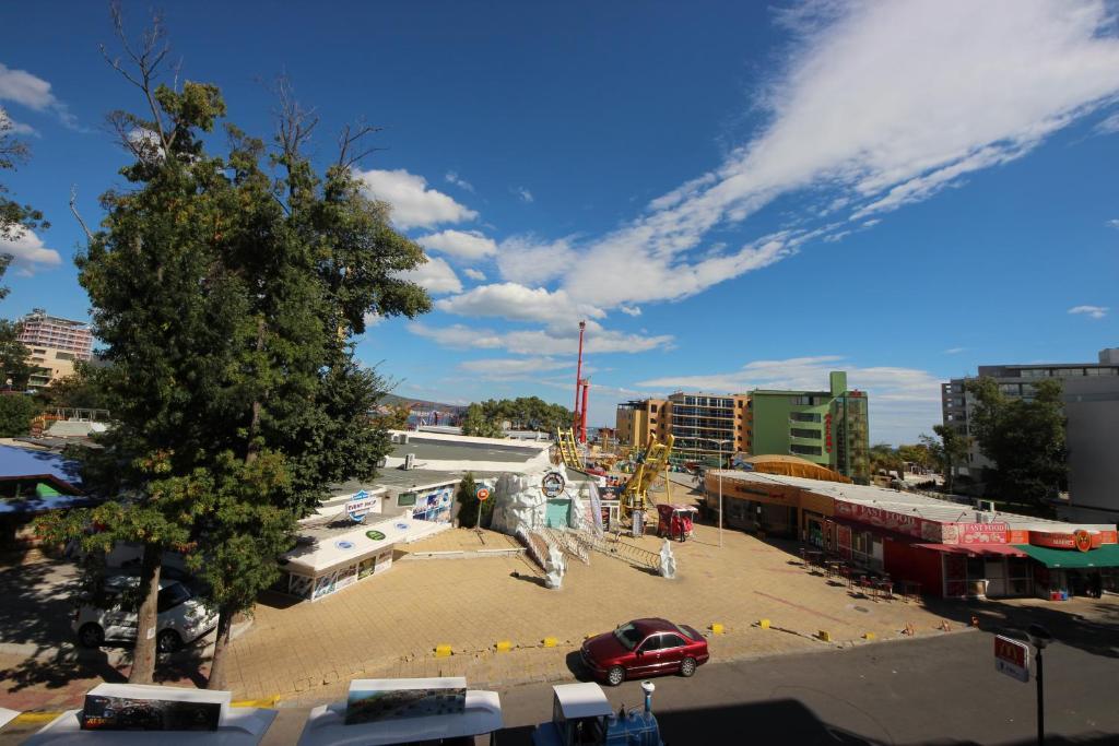 Menada Villa Bonita Apartments Sunny Beach Eksteriør billede