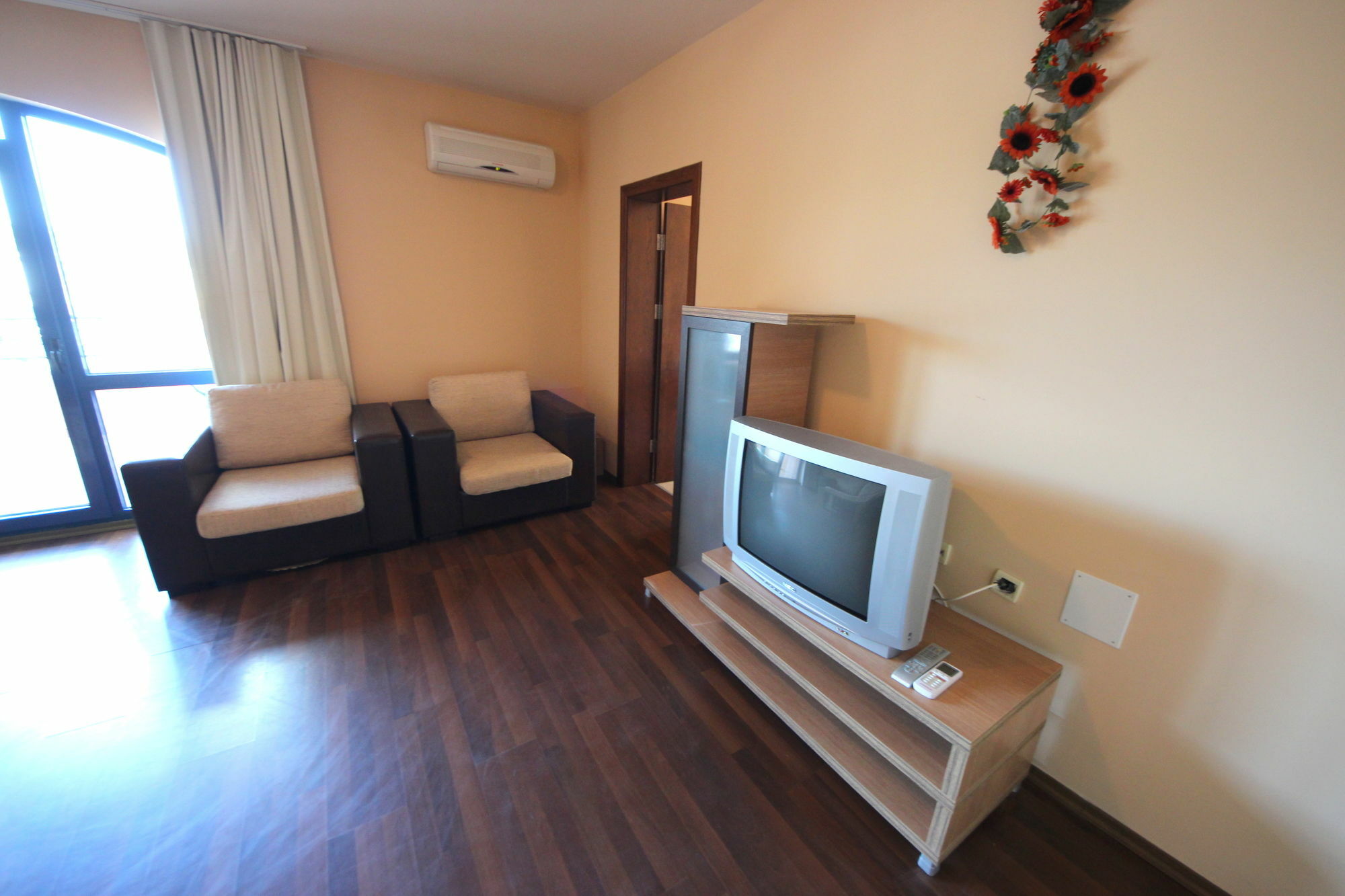 Menada Villa Bonita Apartments Sunny Beach Eksteriør billede