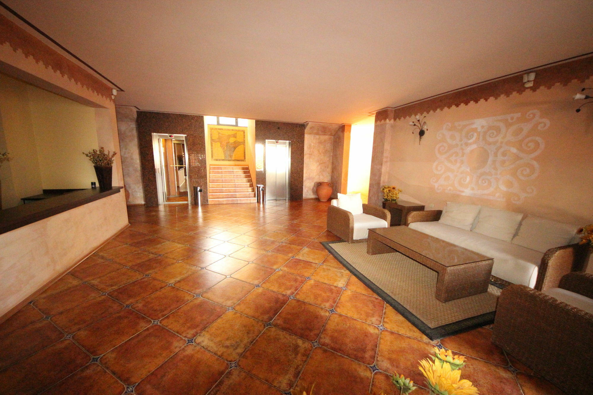 Menada Villa Bonita Apartments Sunny Beach Eksteriør billede
